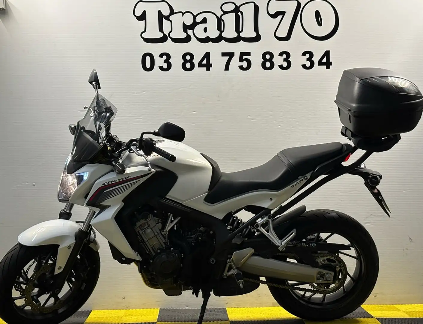 Honda CB 650 Blanc - 1