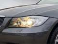 BMW 330 xi Allrad 1.Hand Xenon Navi PDC TÜV.04.27 Grau - thumbnail 16