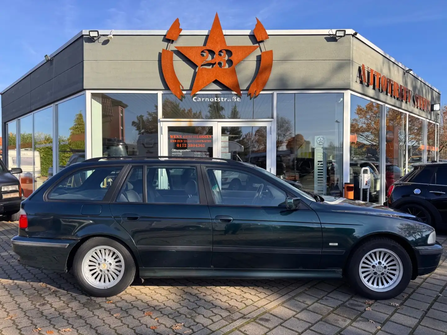 BMW 523 Kombi Vert - 1