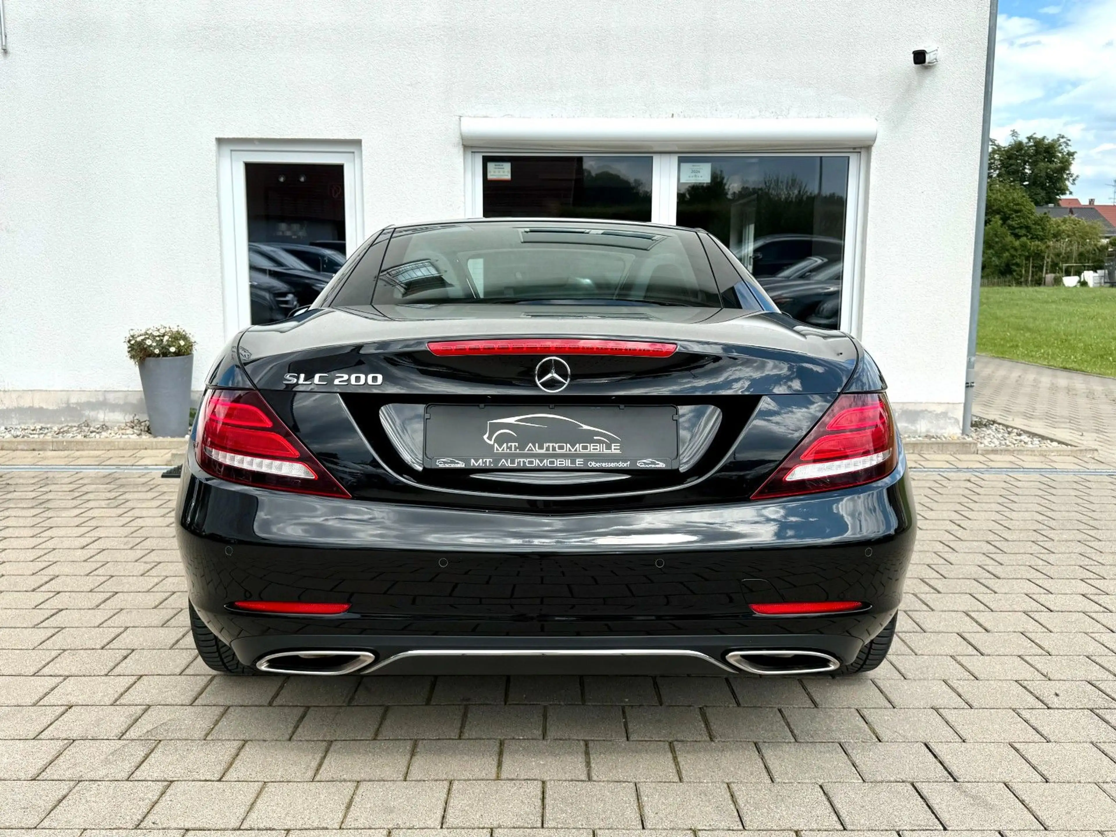 Mercedes-Benz SLC 200 *ROADSTER*PDC*SHZ*PANO*NAVI*TEMP*BLUETOO — photo 14