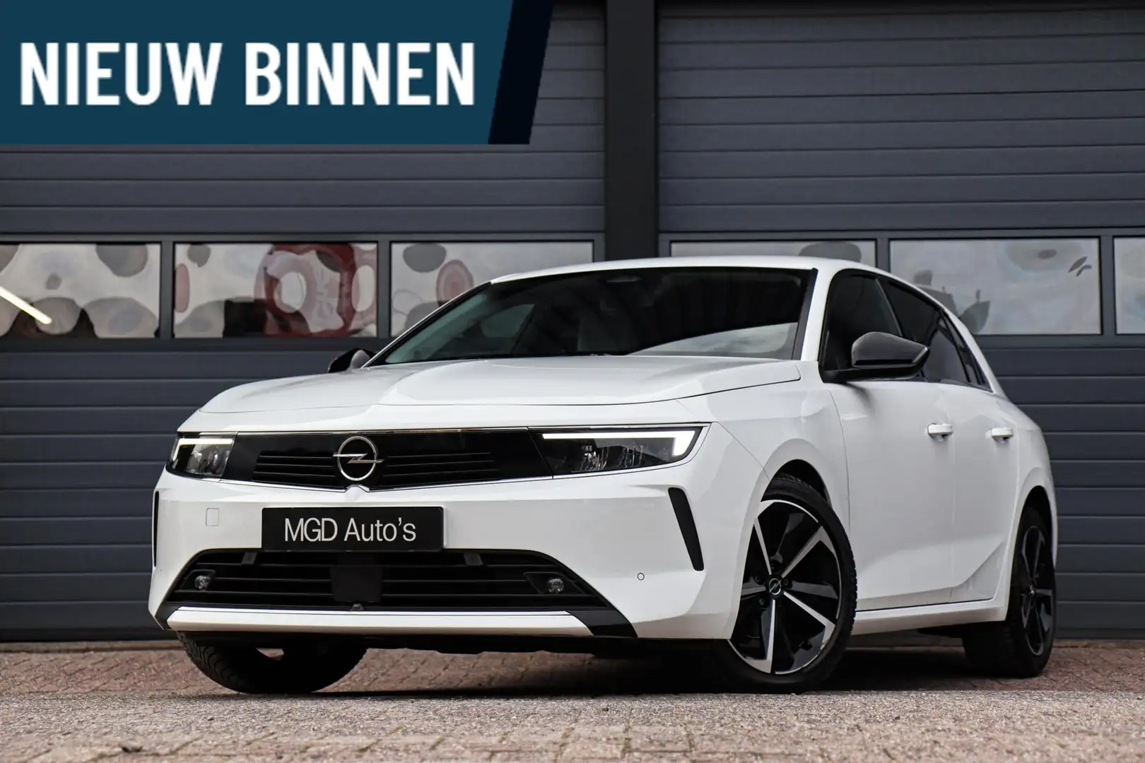 Opel Astra 1.2 Turbo Elegance /LED/CARPLAY/CAMERA/KEYLESS/ACC Blanc - 1
