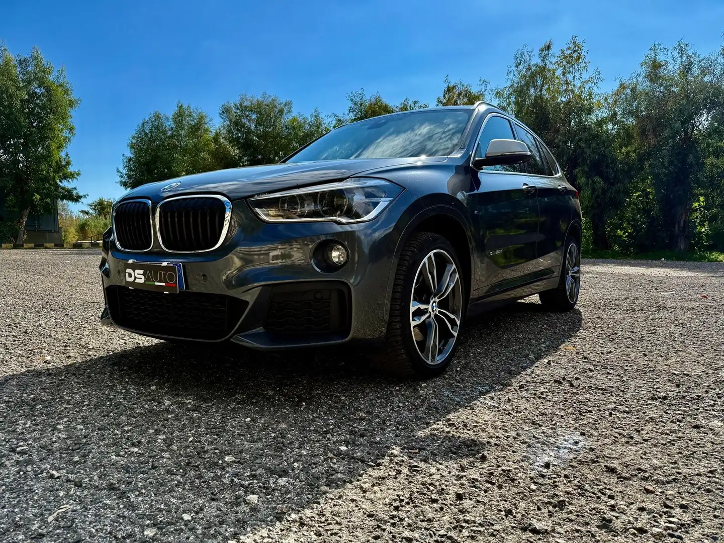 BMW X1 BMW X1 XDRIVE 20D M SPORT UNI PRO Gris - 2