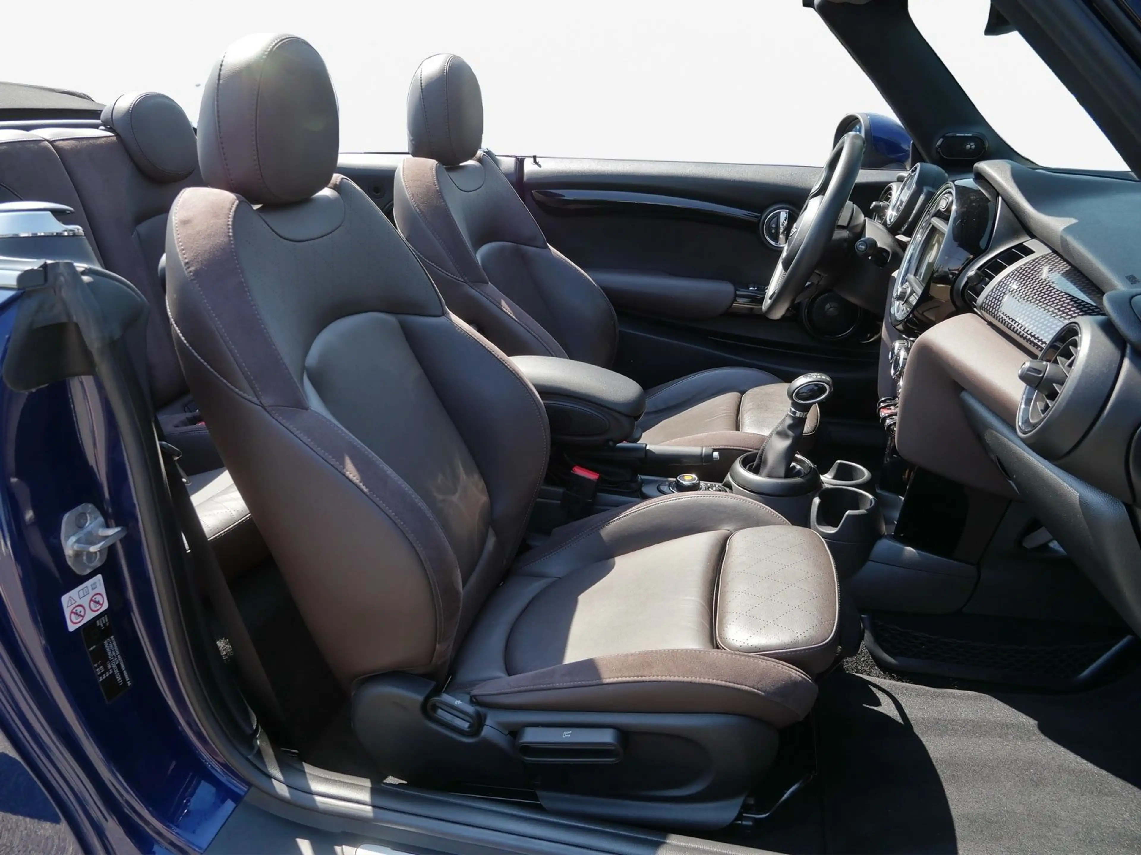 MINI Cooper S Cabrio Sportsitze*LED*Klima*Navi*Bluet. — photo 4