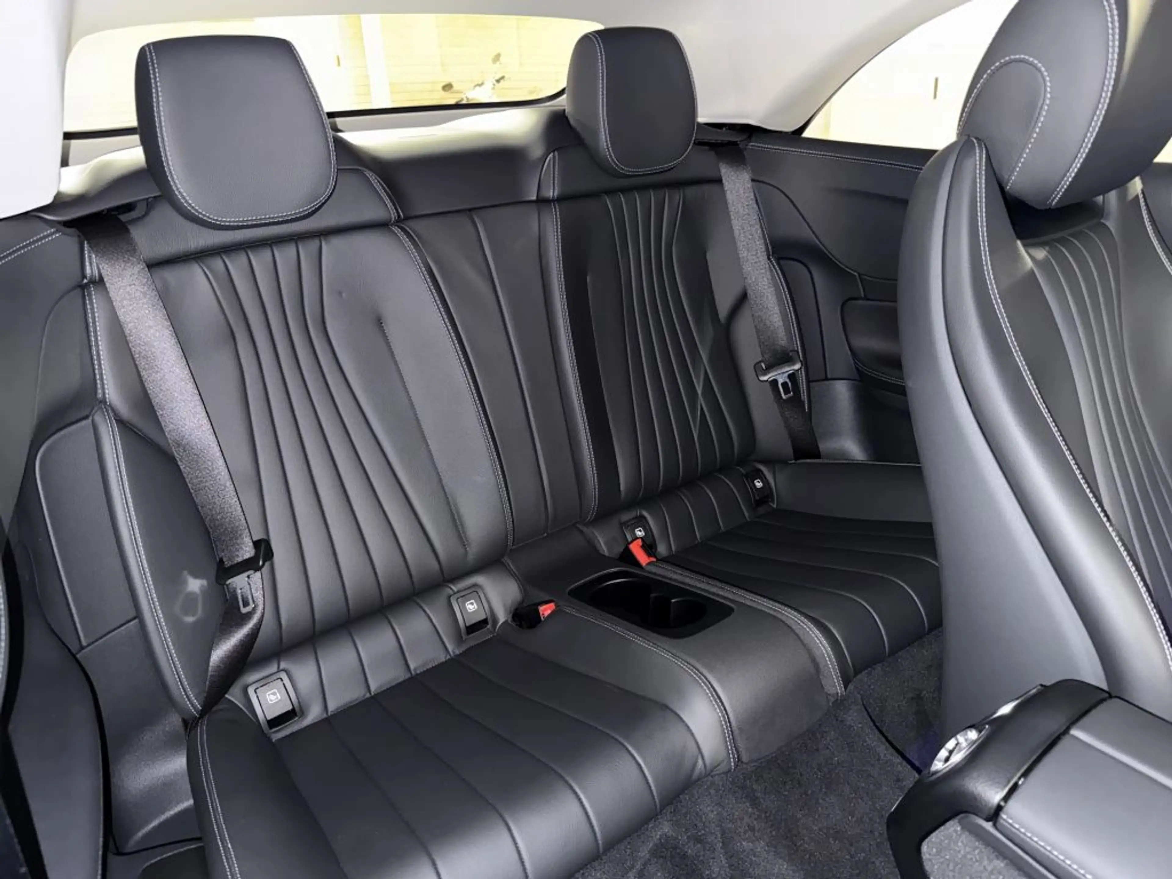 Mercedes-Benz E 200 Cabrio Avantgarde MBUX,Leder,LED,Kamera,Sitzhzg. — photo 11