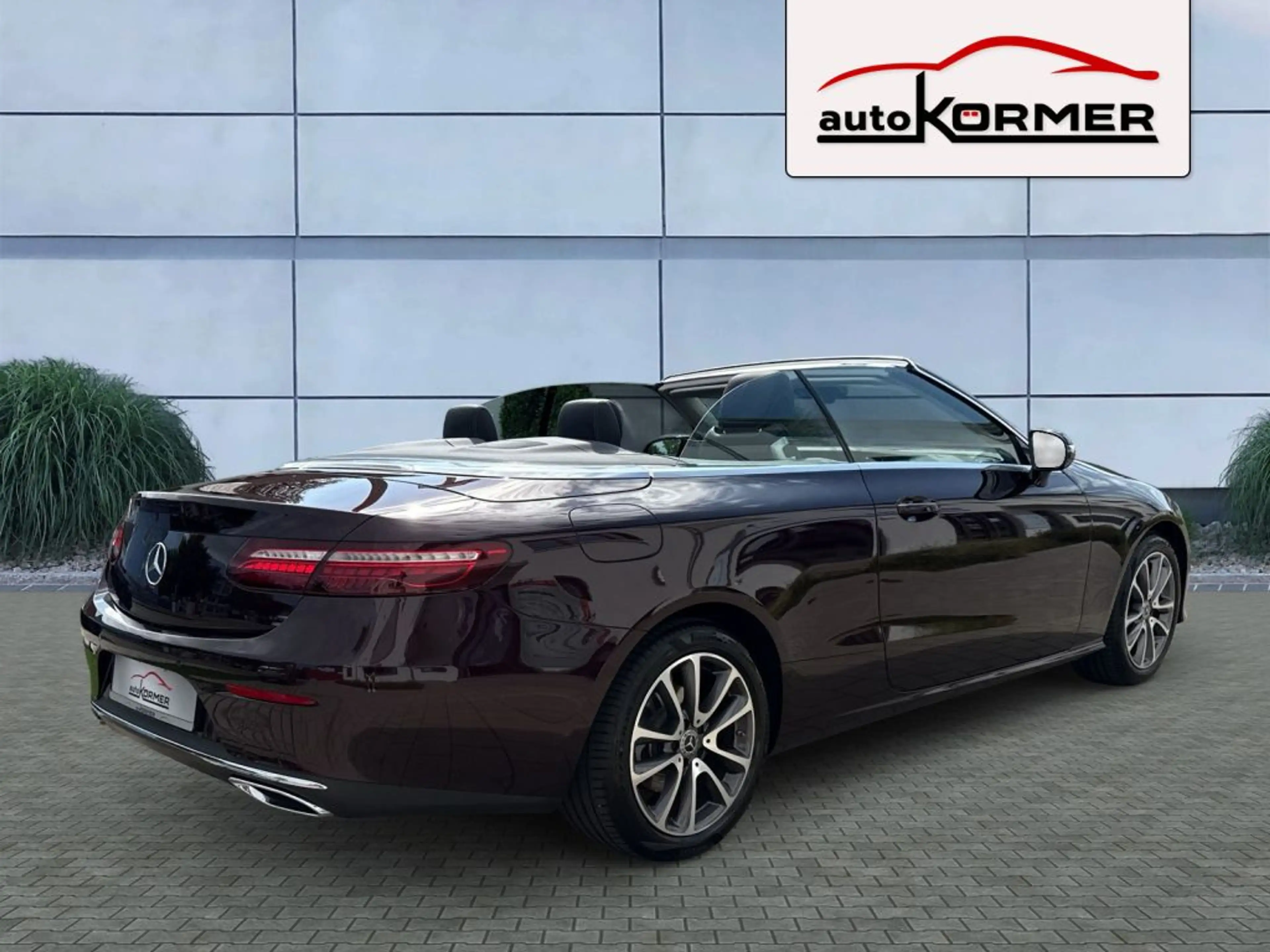 Mercedes-Benz E 200 Cabrio Avantgarde MBUX,Leder,LED,Kamera,Sitzhzg. — photo 2