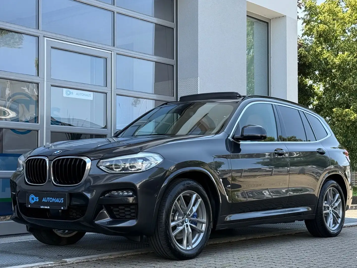 BMW X3 30e xD*M SPORT*PANO*360*M-SITZE*HARMAN*HUD*19 Grigio - 1