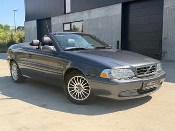 Cabrio 2.0 Turbo 20v AUTOMAAT/ AIRCO/ LEDER
