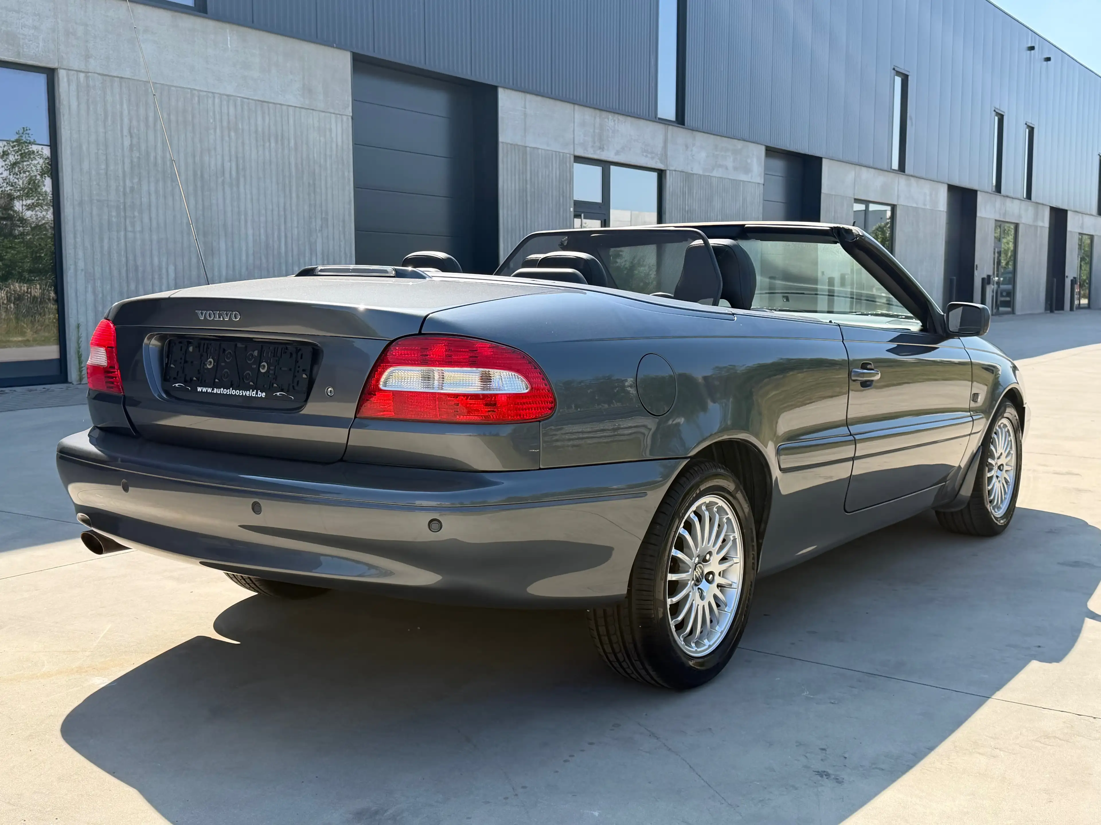 Volvo C70 Cabrio 2.0 Turbo 20v AUTOMAAT/ AIRCO/ LEDER — photo 3