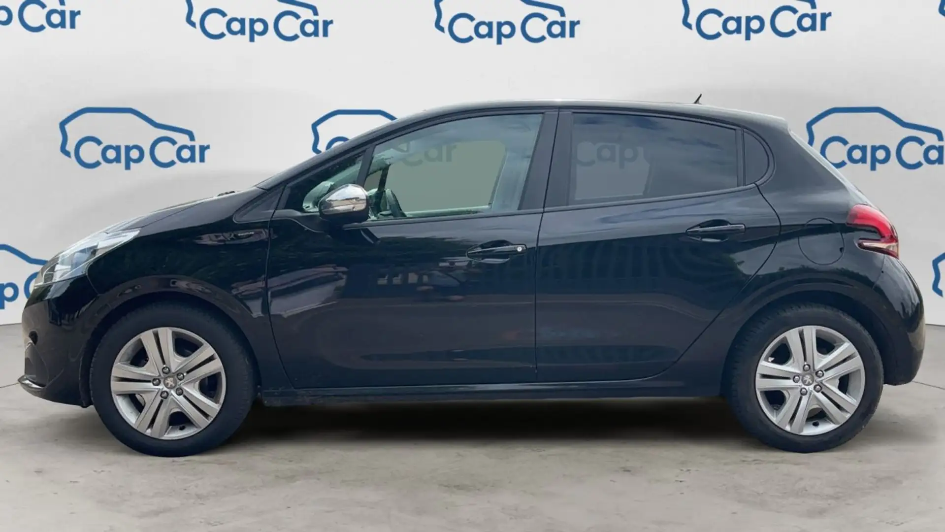 Peugeot 208 I 1.2 PureTech 82 Signature Noir - 2