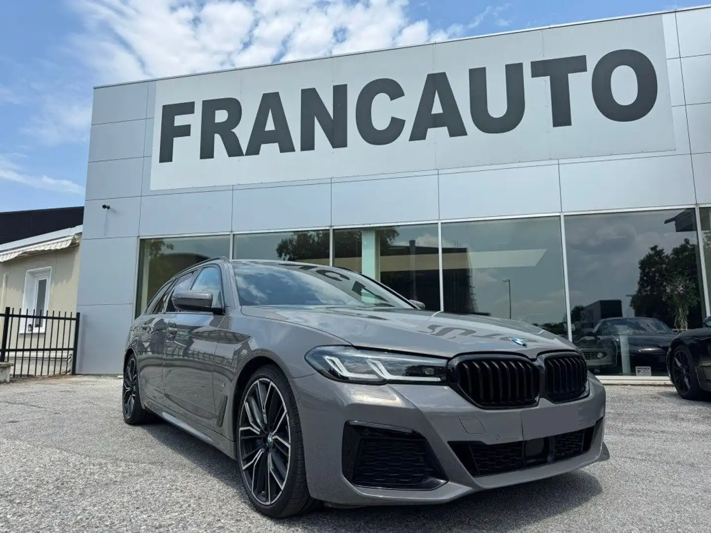 BMW 530 d 48V xDrive Touring Msport Grigio - 2