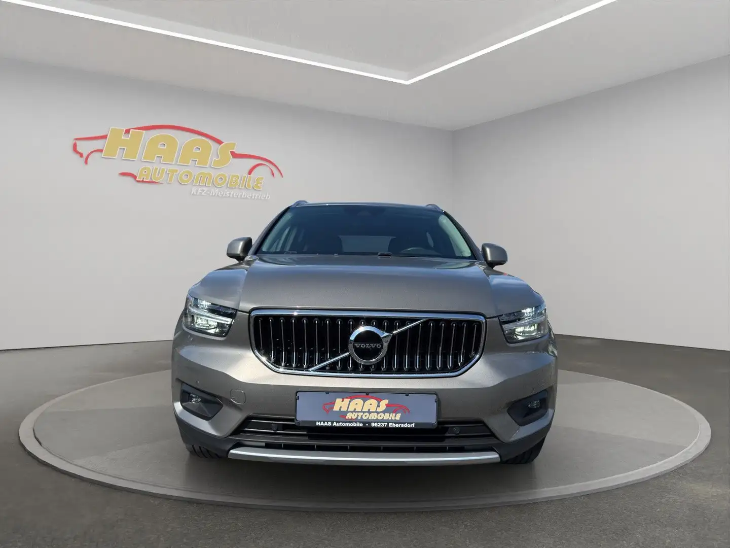 Volvo XC40 Inscription 2WD*Digital Tacho*aus 1.Hand* Szürke - 2