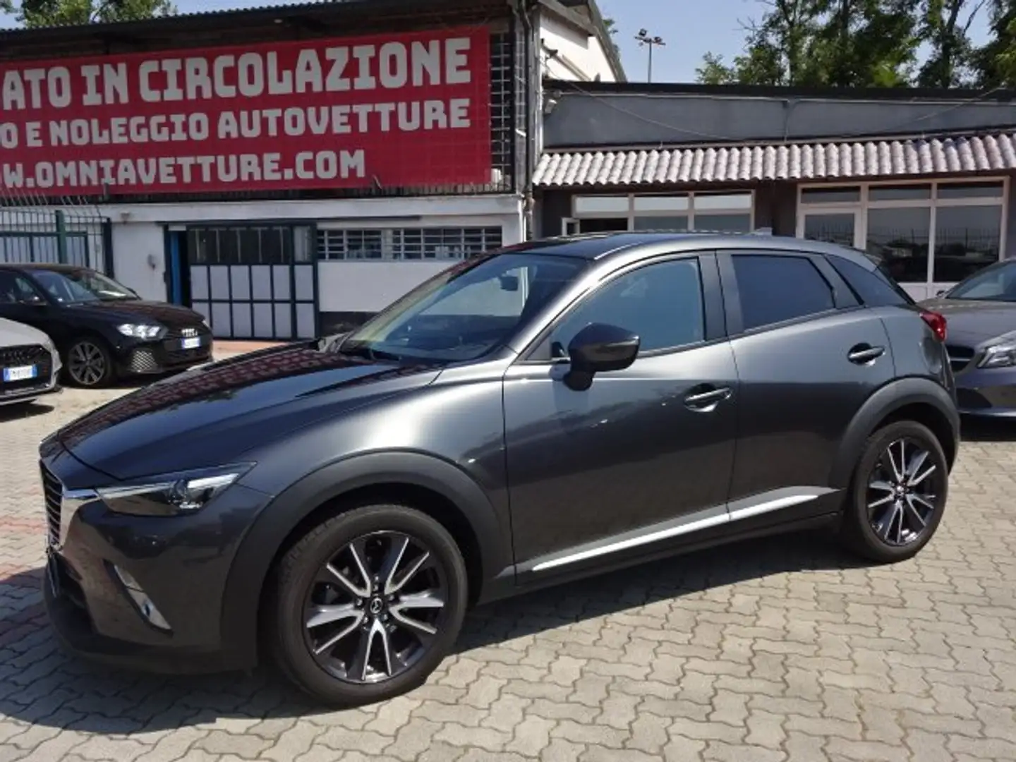 Mazda CX-3 1.5d Luxury edition 2wd 105cv Grigio - 1