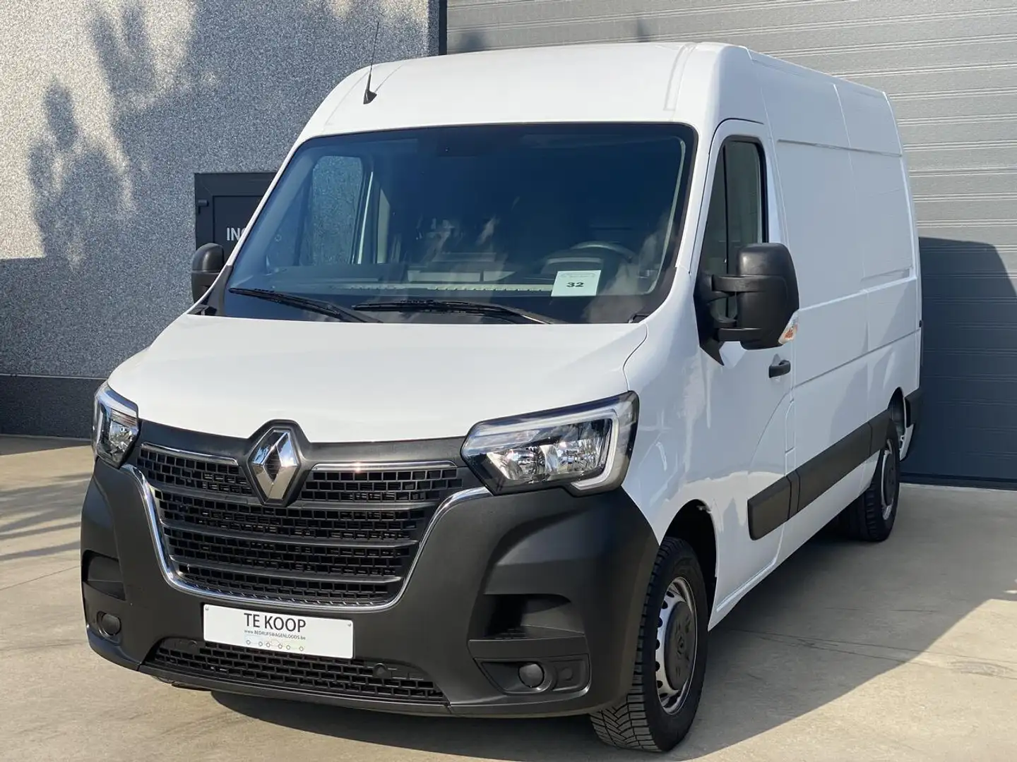 Renault Master l2H2-airco-trekhaak-camera-mooi!-21500€+BTW Weiß - 1