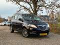 Lancia Ypsilon 0.9 TwinAir Platinum | Clima + Leder nu €3.975,-!! Blauw - thumbnail 1