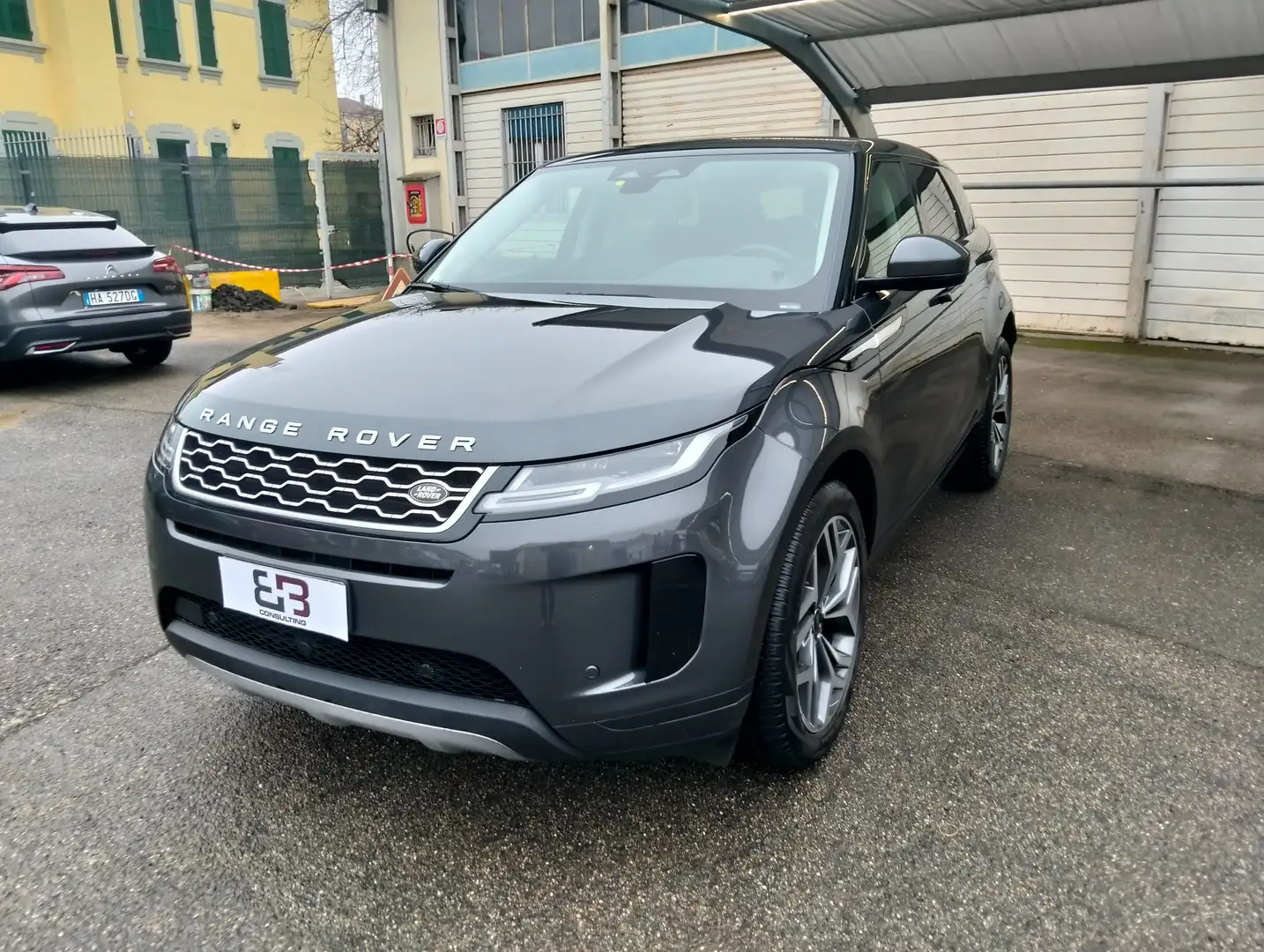 Land Rover Range Rover Evoque MY 2023 2.0d i4 mhev R-Dynamic HSE awd 163cv auto Grau - 2