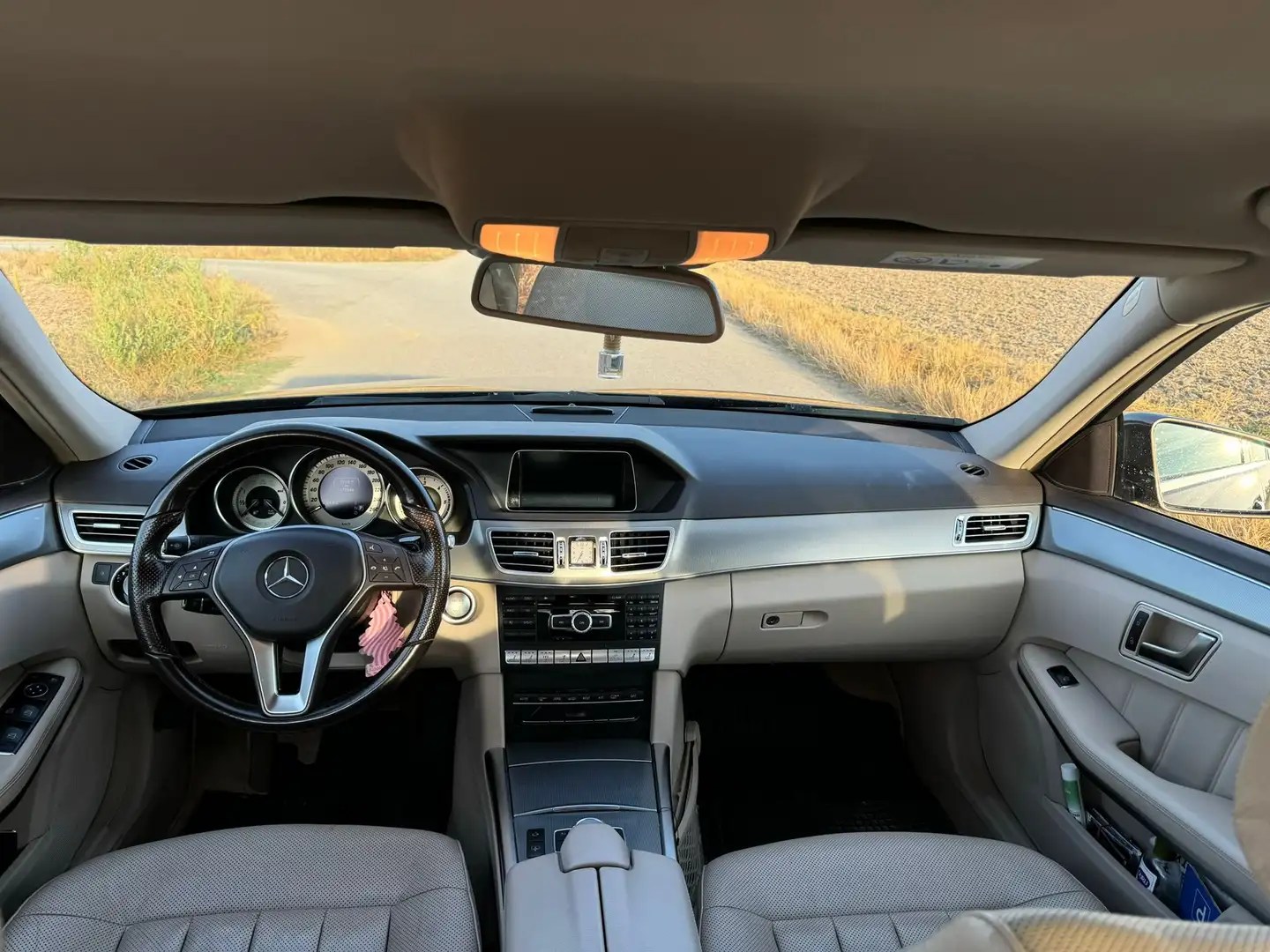 Mercedes-Benz E 300 Dieselhybrid Bronze - 2