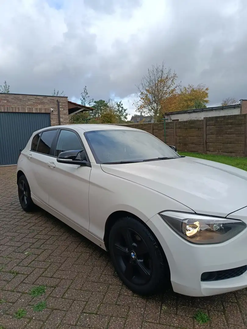 BMW 116 116i Sport Line - 1