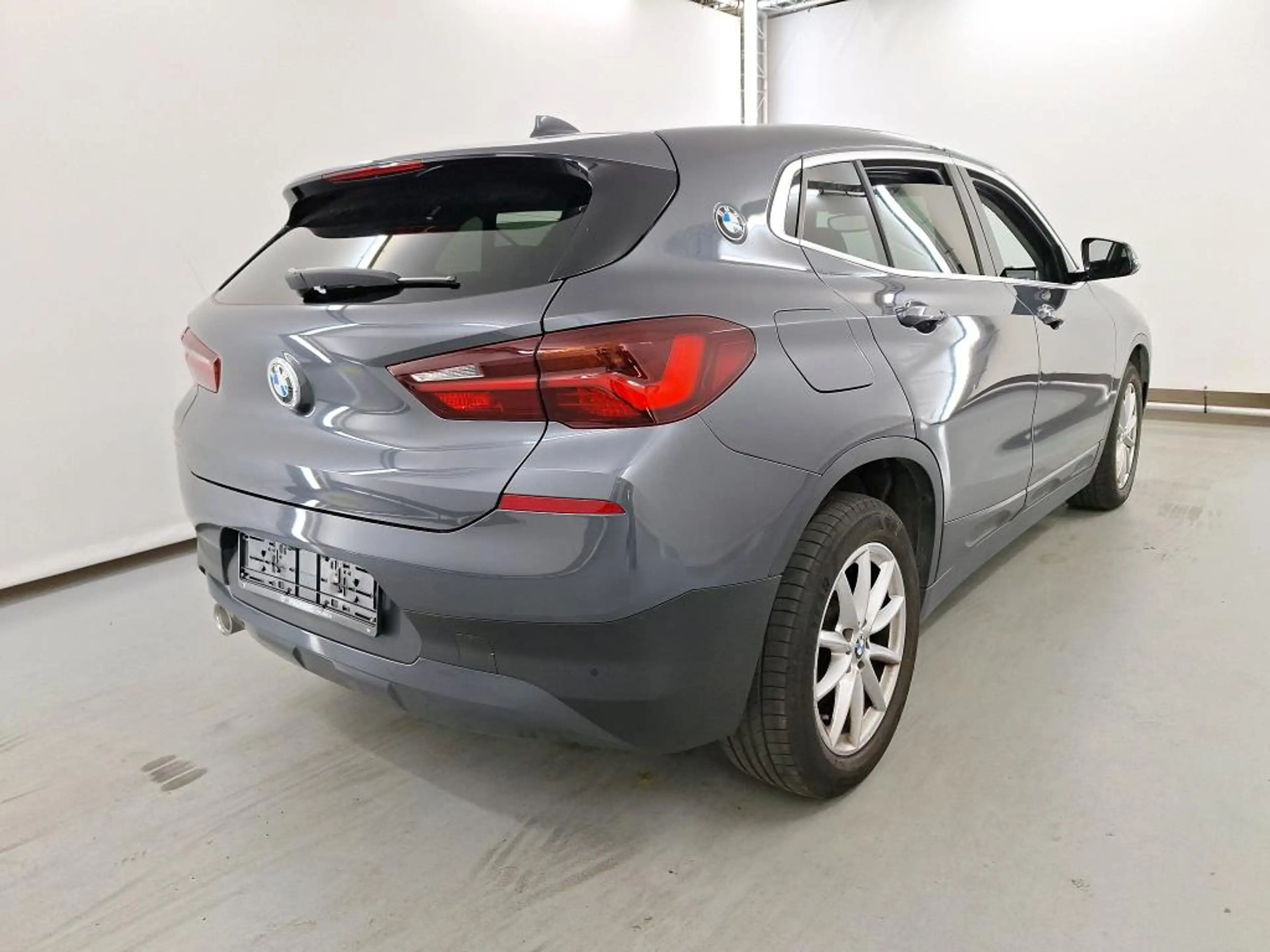 BMW X2 16dA sDrive *CUIR SPORT-FULL LED-NAVI PRO-CAMERA* — photo 4
