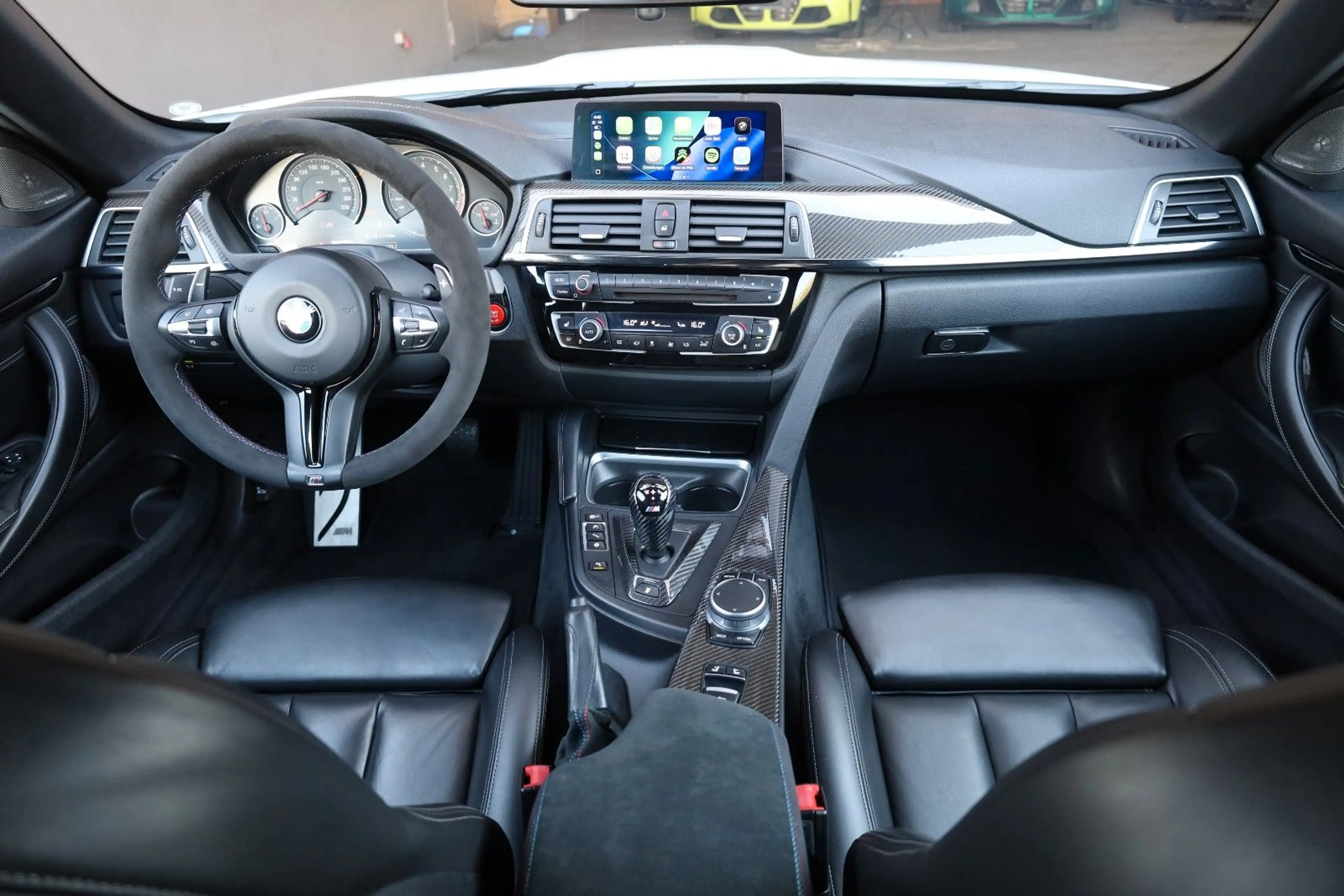 BMW M4 Cabrio/APPLE/TOTW/HK/Airscarf/LED/SHZ/RFK/R20 — photo 15