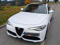 Alfa Romeo Giulia Giulia 2.0 Turbo 16V AT8-Q4Veloce Weiß - thumbnail 2
