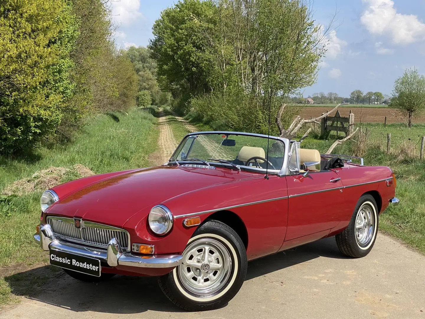 MG B 1.8 Roadster Rojo - 1