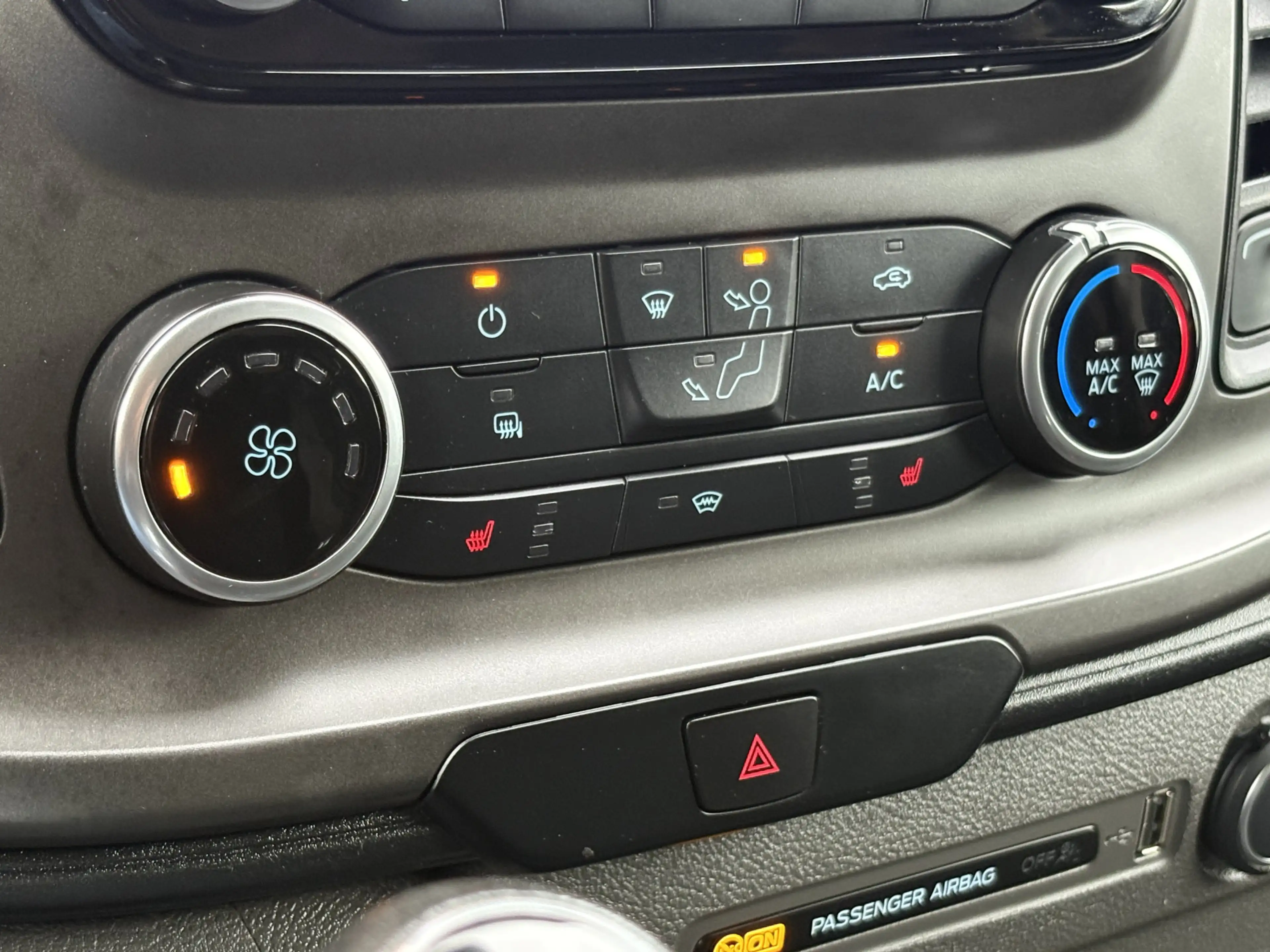 Ford Transit Custom 2.0TDCI 130PK Raptor Edition / Carplay / Trekhaak — photo 17