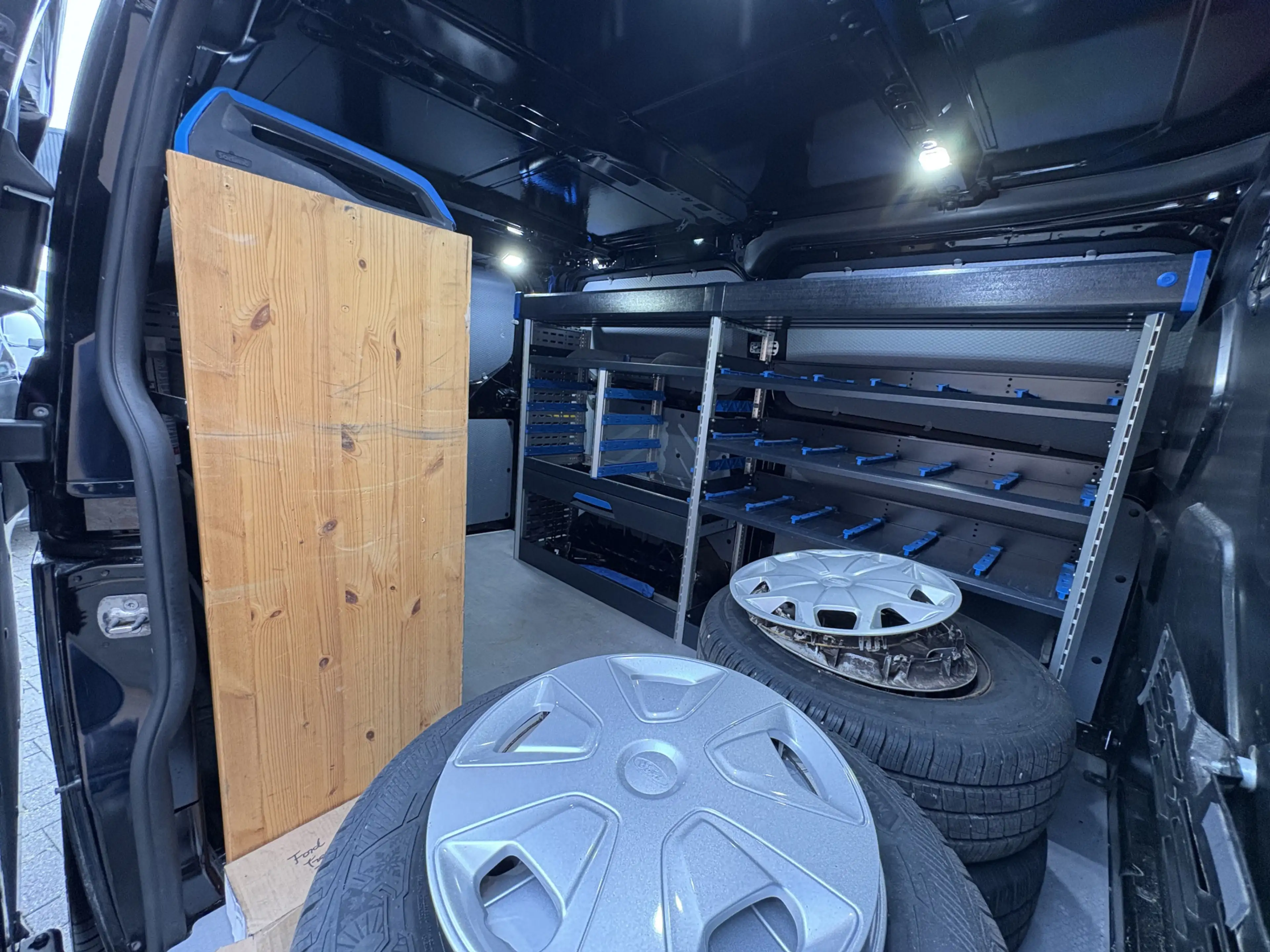 Ford Transit Custom 2.0TDCI 130PK Raptor Edition / Carplay / Trekhaak — photo 30