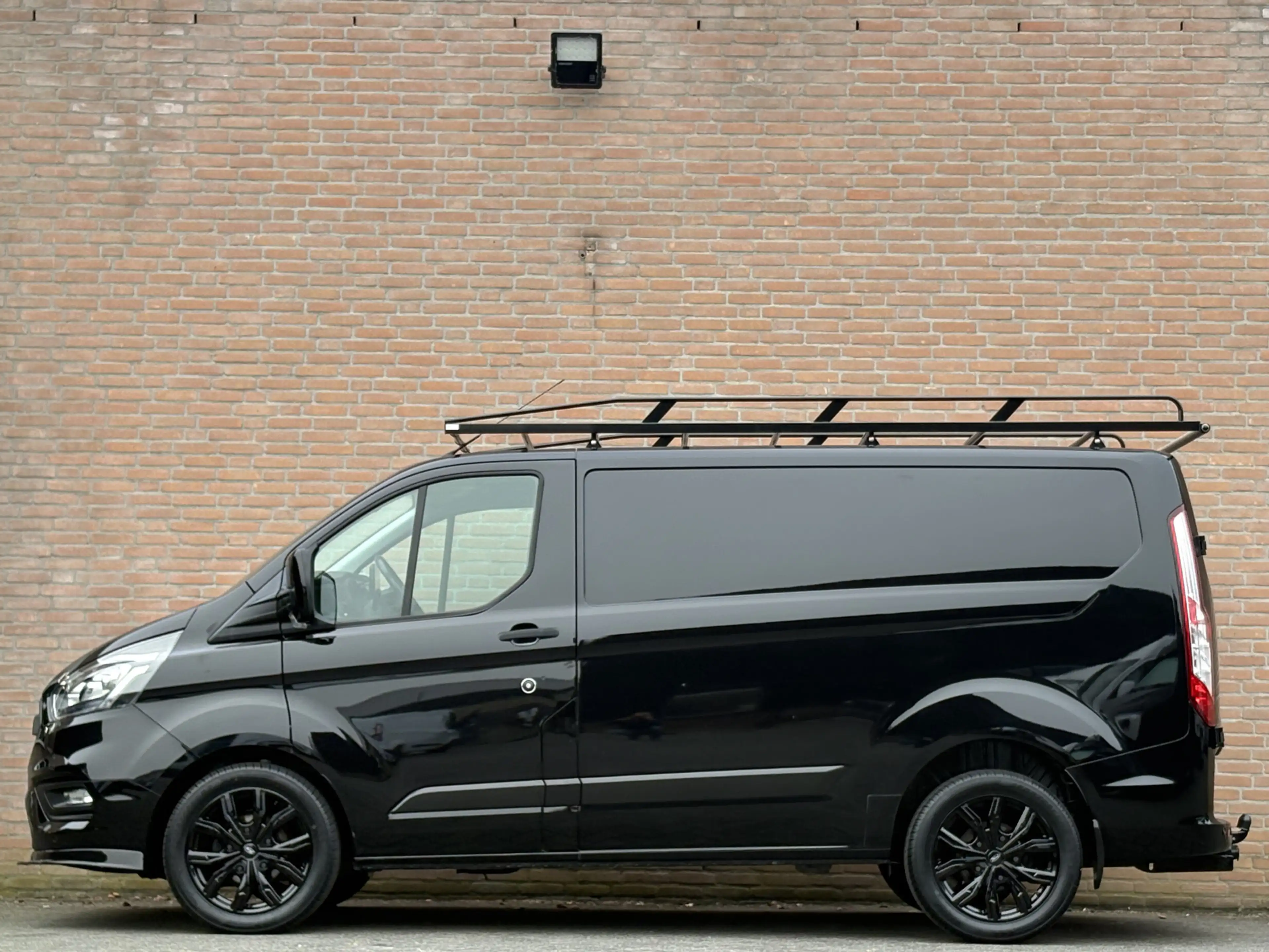 Ford Transit Custom 2.0TDCI 130PK Raptor Edition / Carplay / Trekhaak — photo 12