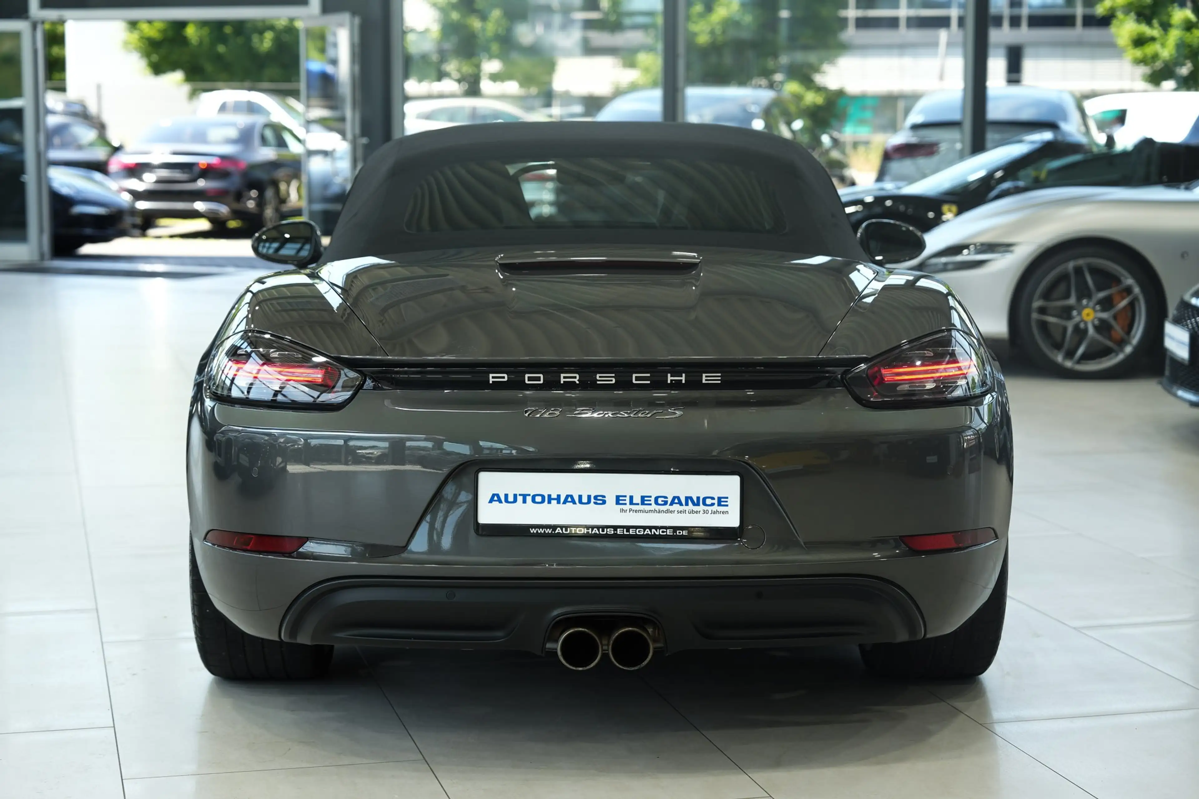 Porsche 718 Boxter S*SPORTSITZE*LEDER*HIFI*PDK*LM"20* — photo 12