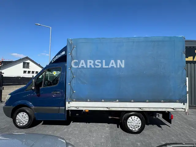 Mercedes-Benz Sprinter view 8