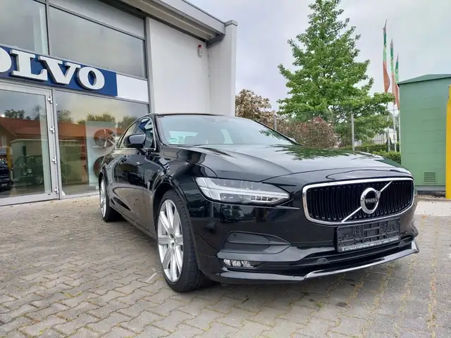 Volvo S90 D4 Lim. Momentum AWD Autom.