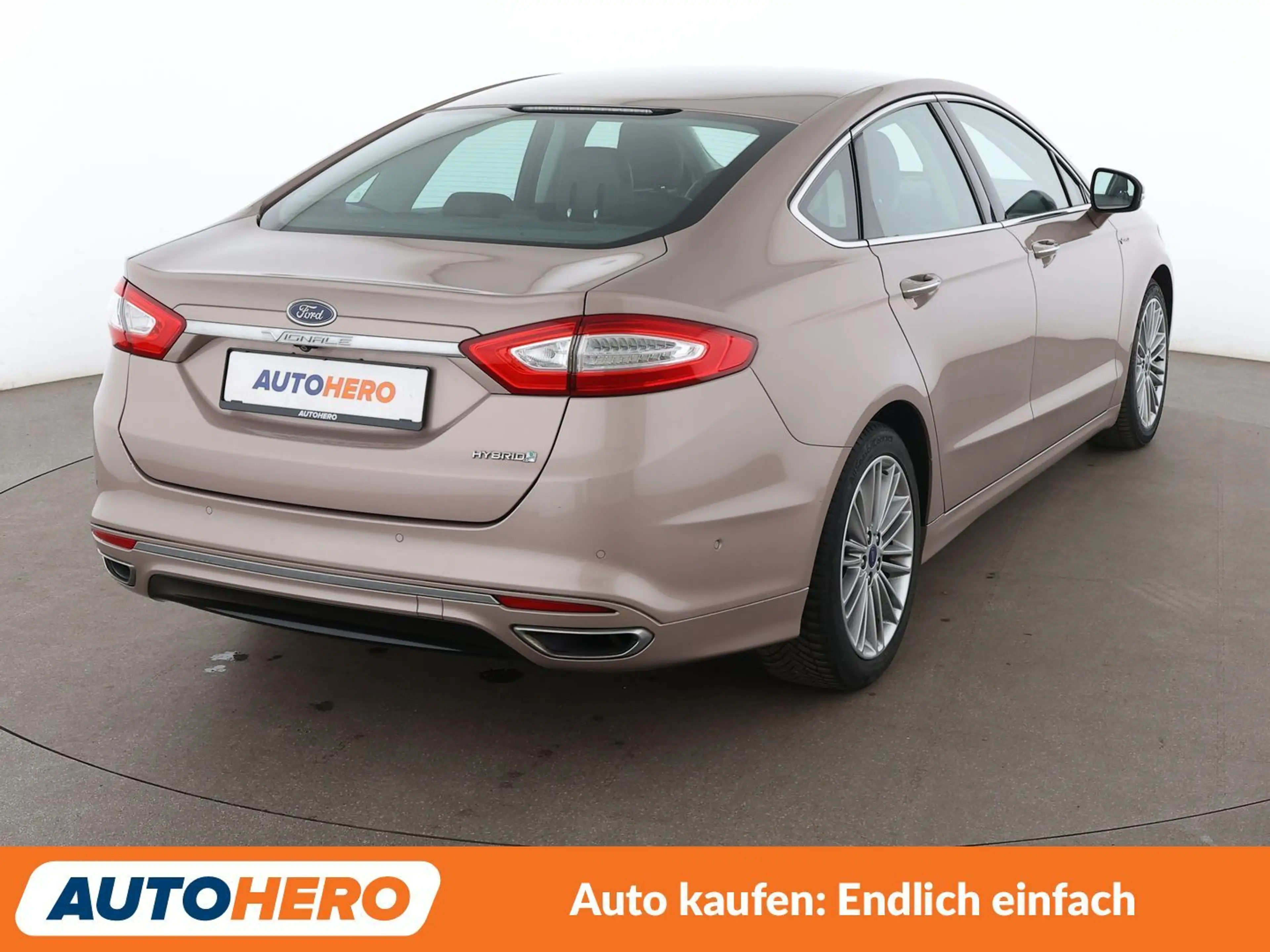 Ford Mondeo 2.0 Hybrid Vignale Aut*LED*TEMPO*CAM*PDC*SHZ* — photo 6