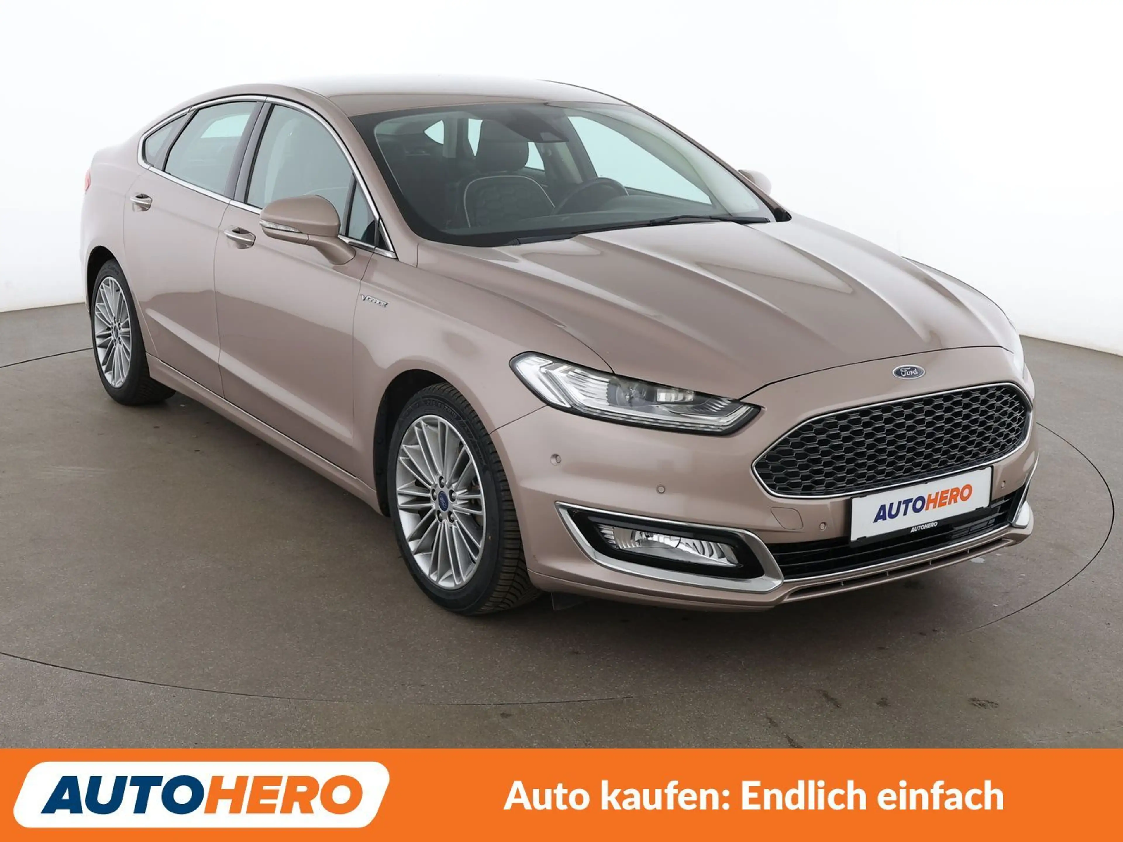Ford Mondeo 2.0 Hybrid Vignale Aut*LED*TEMPO*CAM*PDC*SHZ* — photo 8