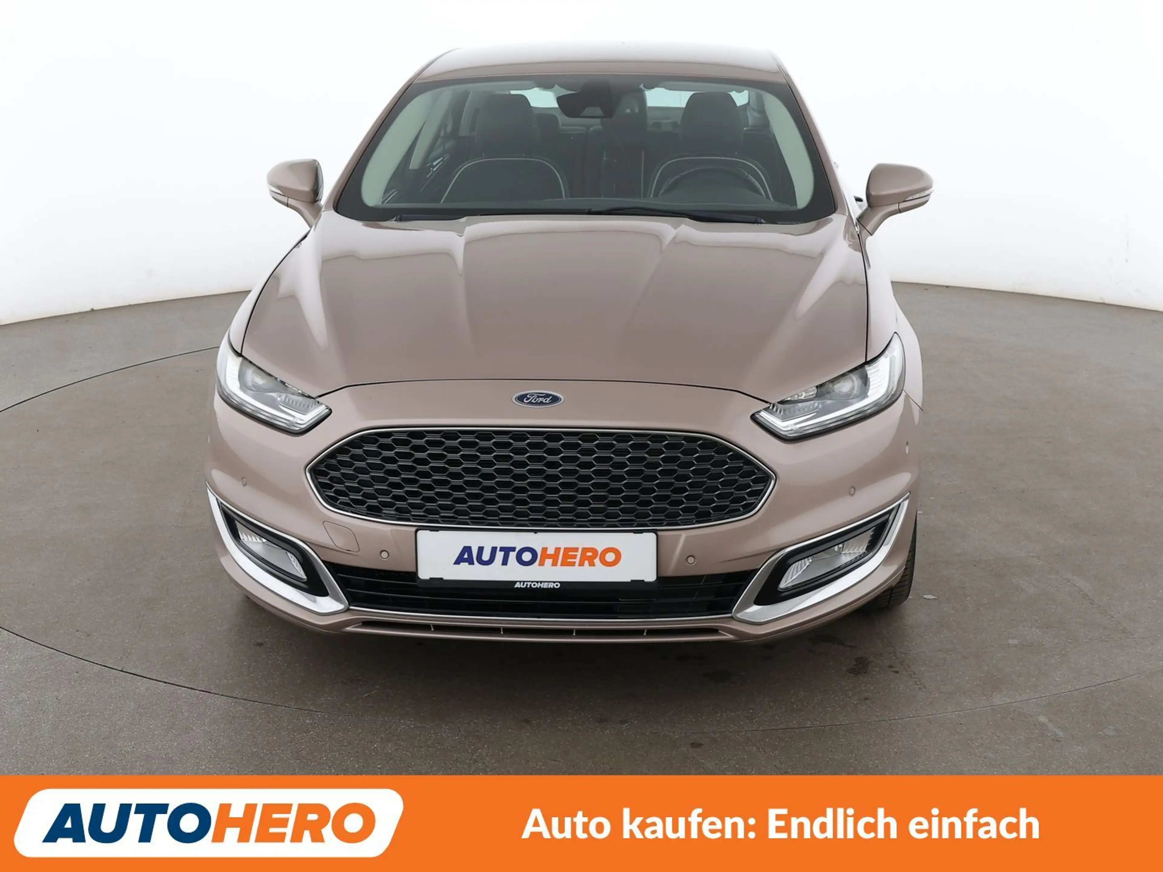 Ford Mondeo 2.0 Hybrid Vignale Aut*LED*TEMPO*CAM*PDC*SHZ* — photo 9