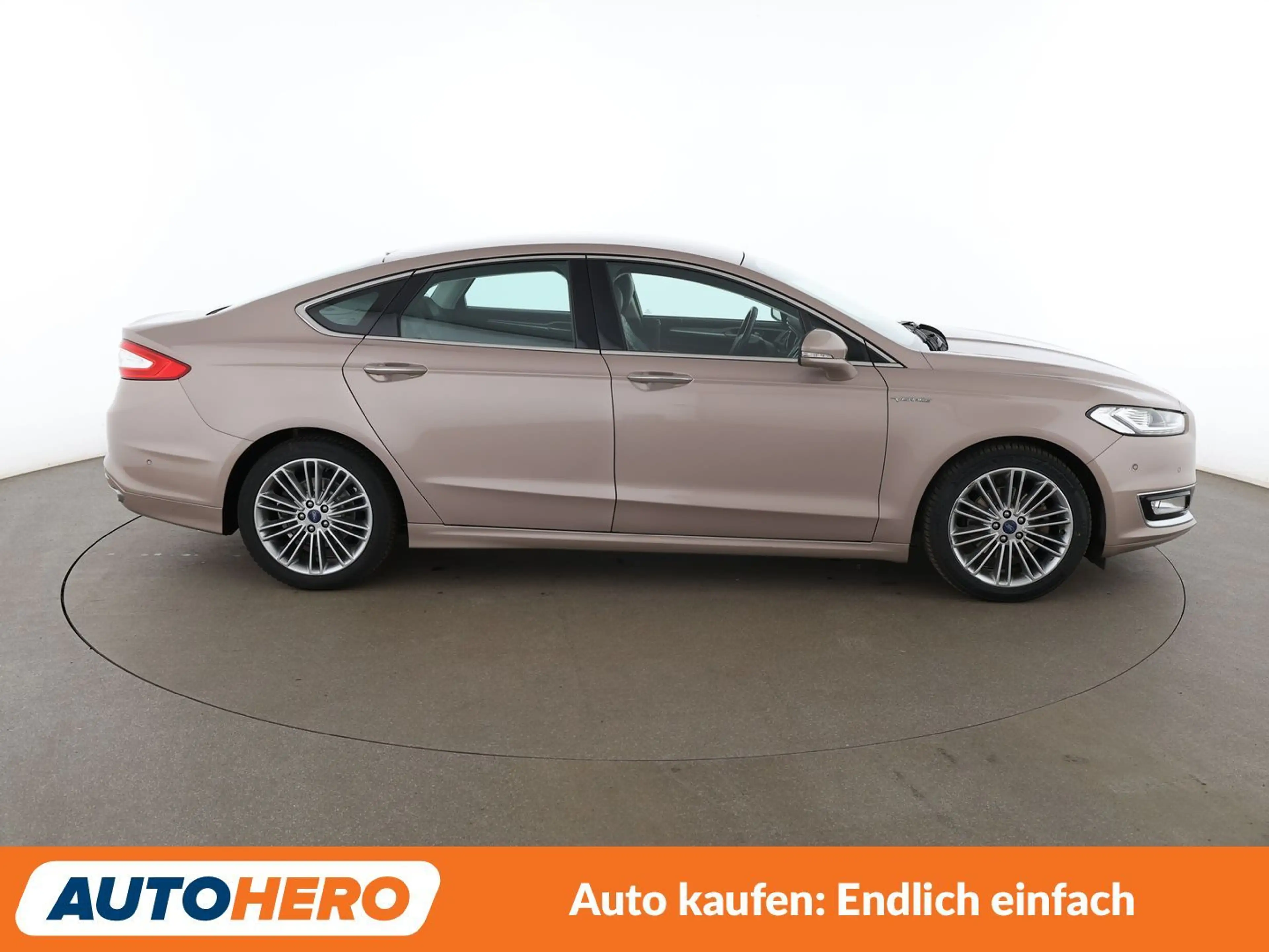 Ford Mondeo 2.0 Hybrid Vignale Aut*LED*TEMPO*CAM*PDC*SHZ* — photo 7