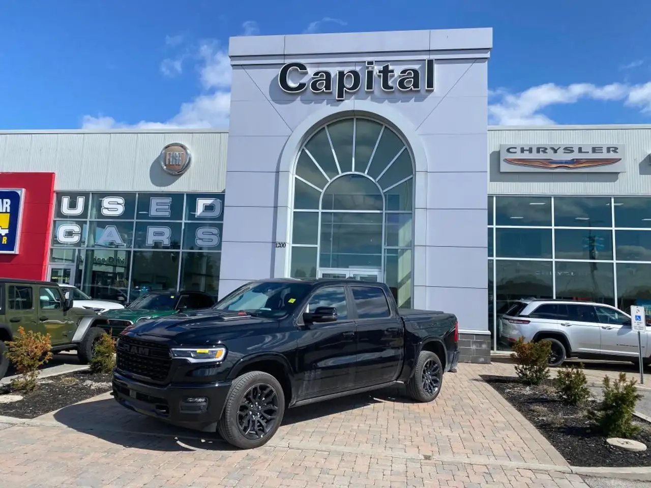 RAM 1500 снимка RAM 1500