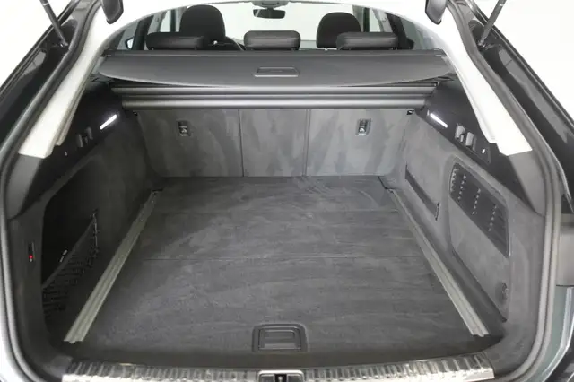 Audi A6 view 7