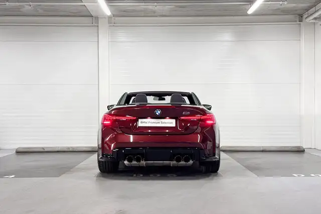 BMW M4 view 12