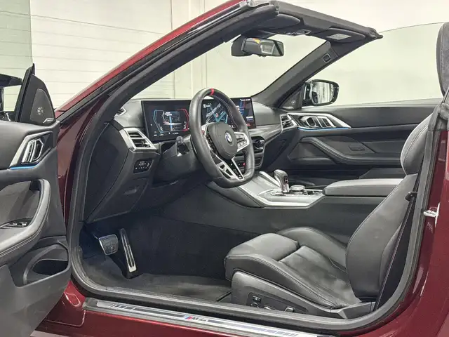 BMW M4 view 14