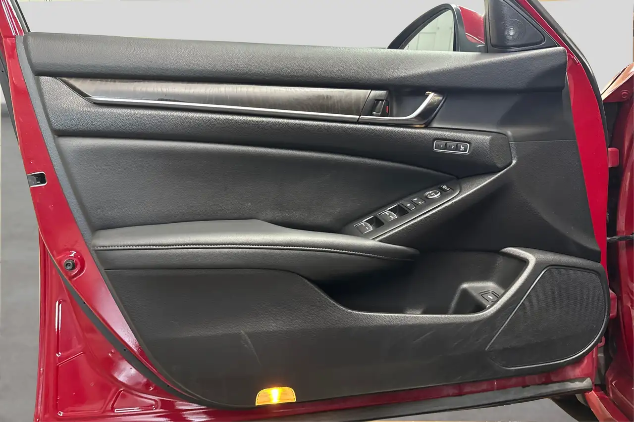 Honda Accord снимка Honda Accord