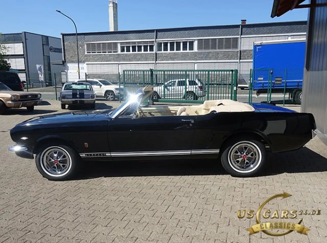 Ford Mustang Cabrio, 289 V8, Frame-Off Restauration, foto 4