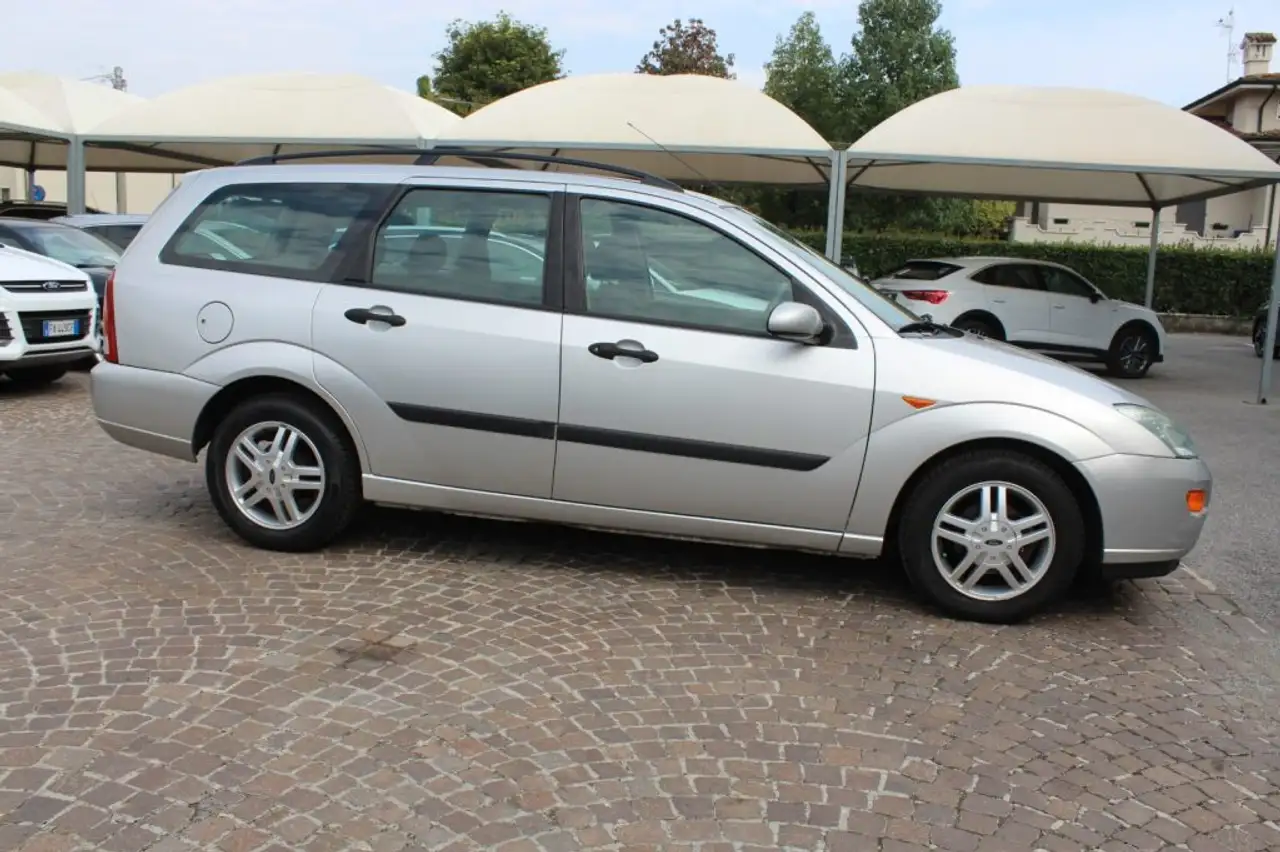 Ford Focus 1.6i 16V cat SW Ghia NEOPATENTATI - NO BOLLO, foto 9
