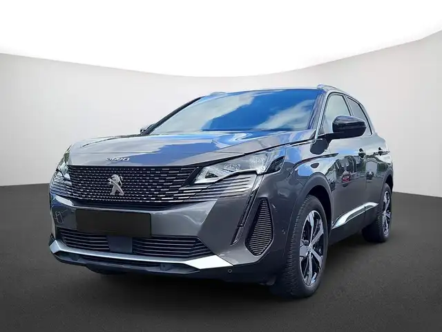 Peugeot 3008 view 2