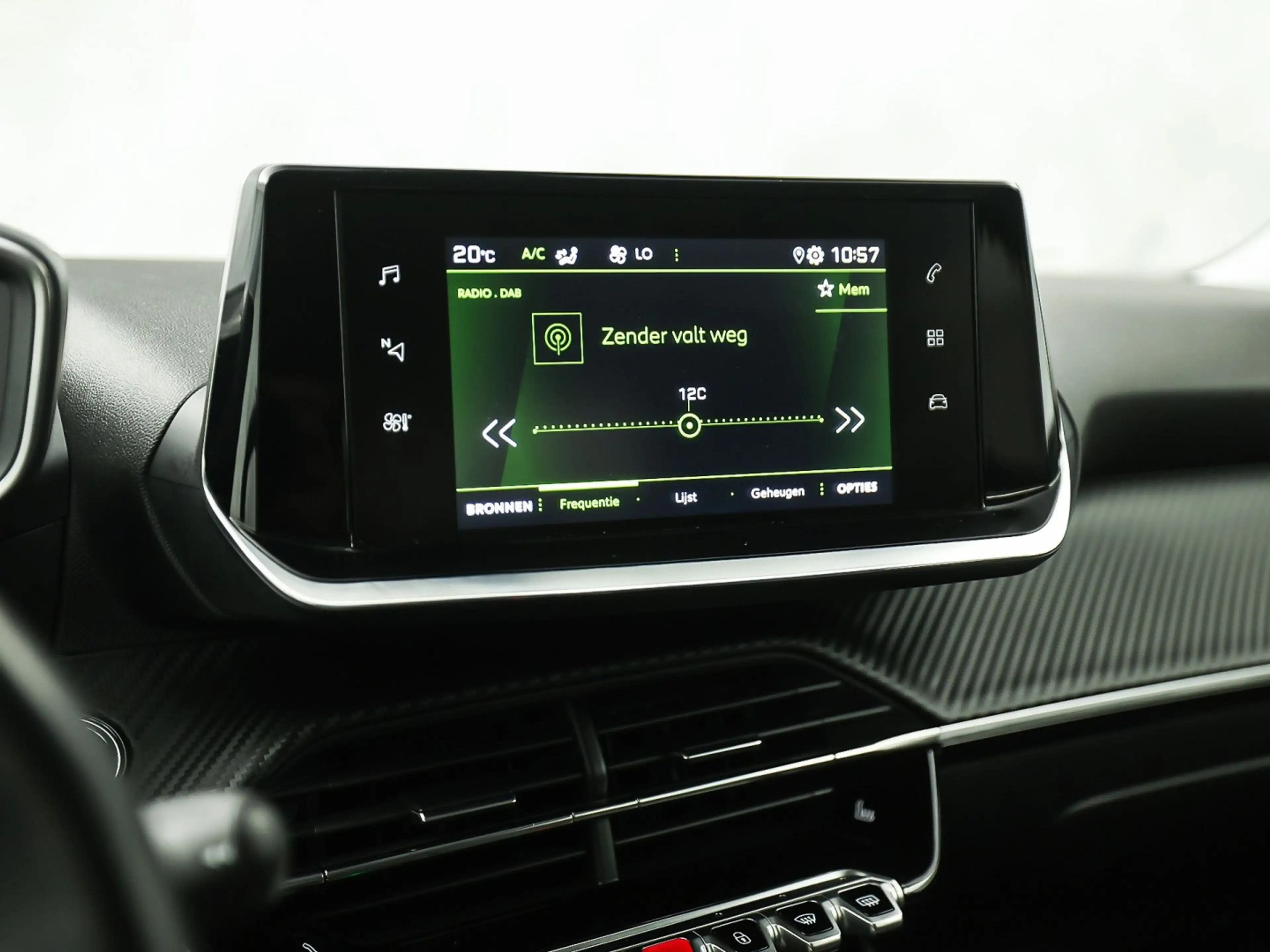 Peugeot 2008 1.2 PureTech Allure Pack Automaat (VIRTUAL COCKPIT — photo 26