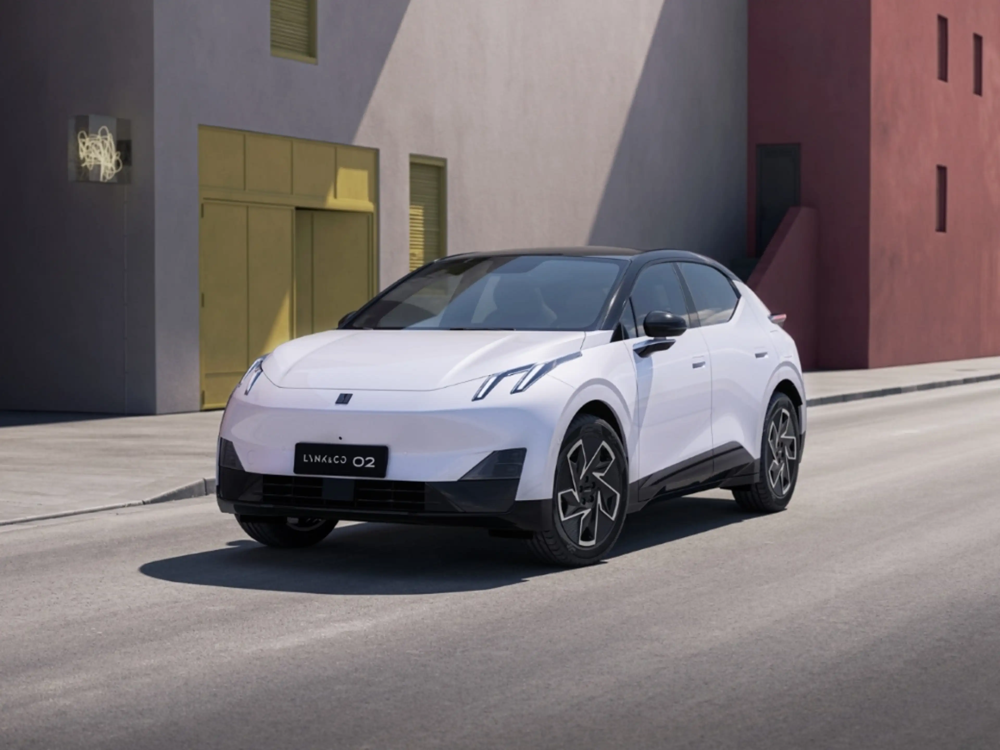 Lynk & Co 02 Core/ 4 Jahre Garantie / 445KM Reichweite / Leasin — photo 7