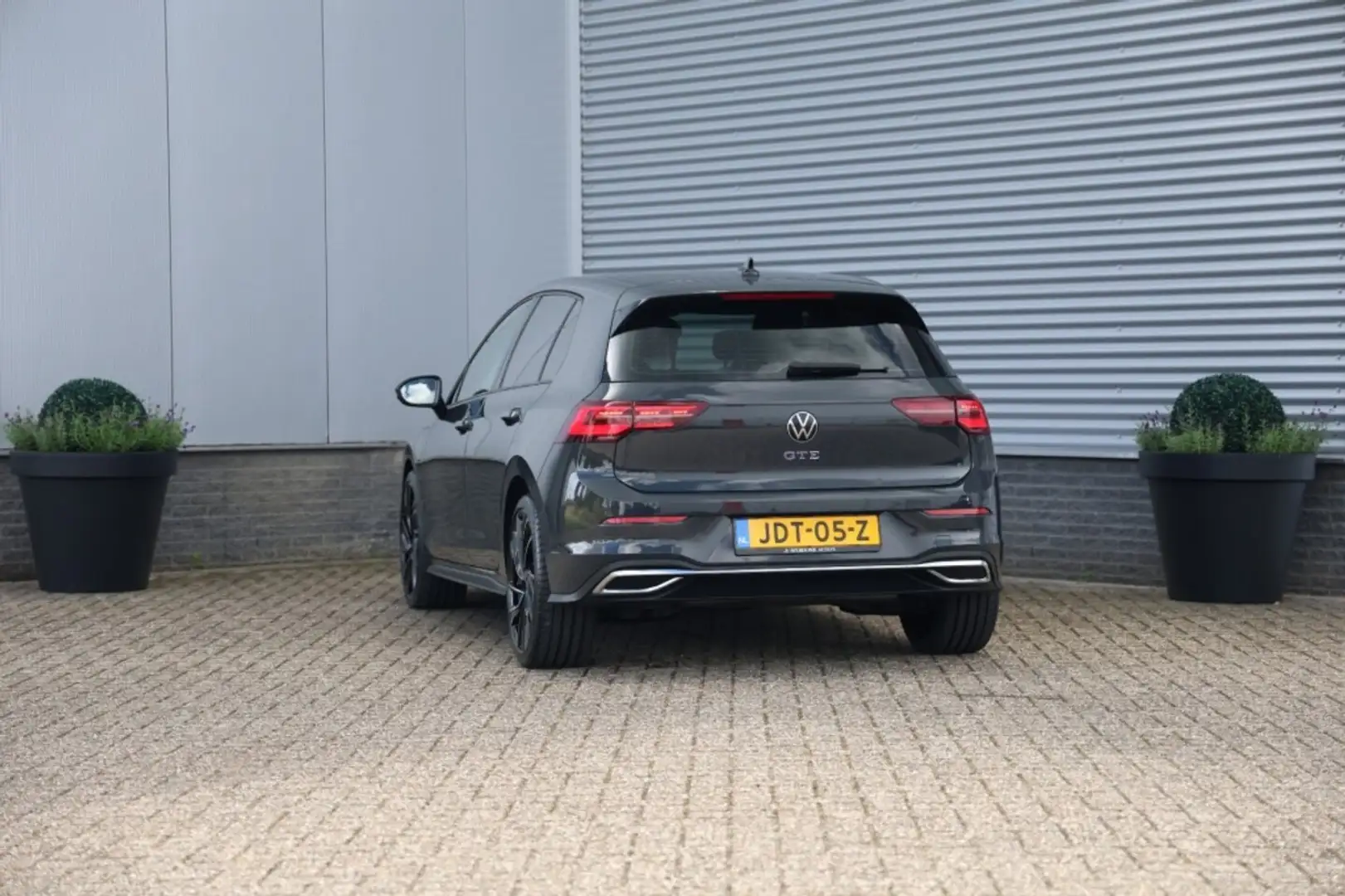 Volkswagen Golf GTE 1.4 eHybrid 245Pk Stuurvw|Standkach|Keyless|IQ Lig Gris - 2