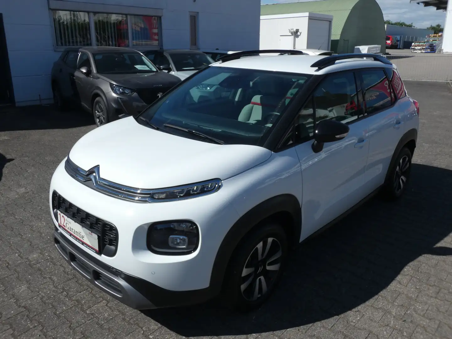 Citroen C3 Aircross Exclusiv *KLIMA*ALU*PDC*KAMERA*NAVI* Weiß - 2