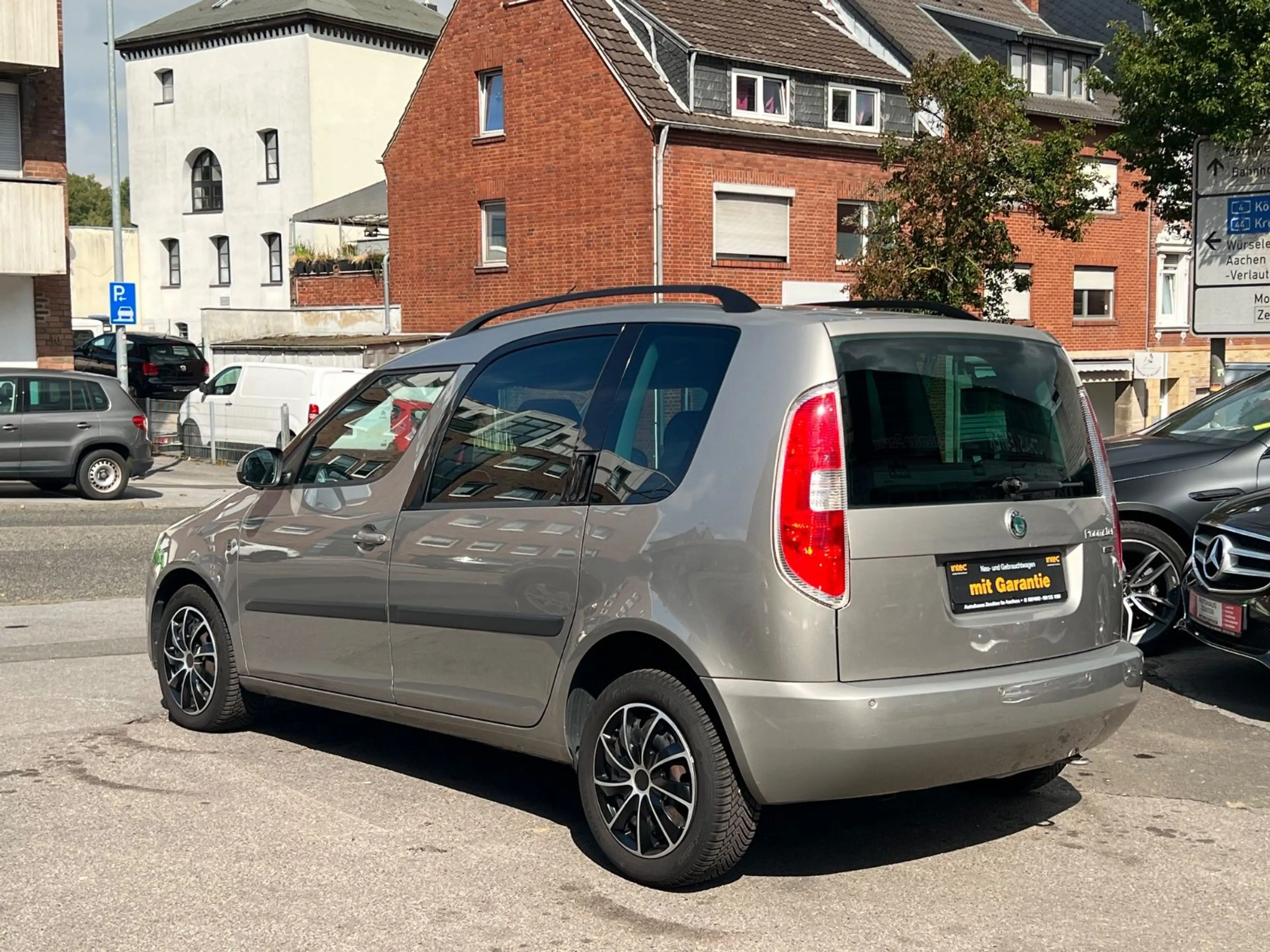 Skoda Roomster Style Plus Edition*Automatik* — photo 11