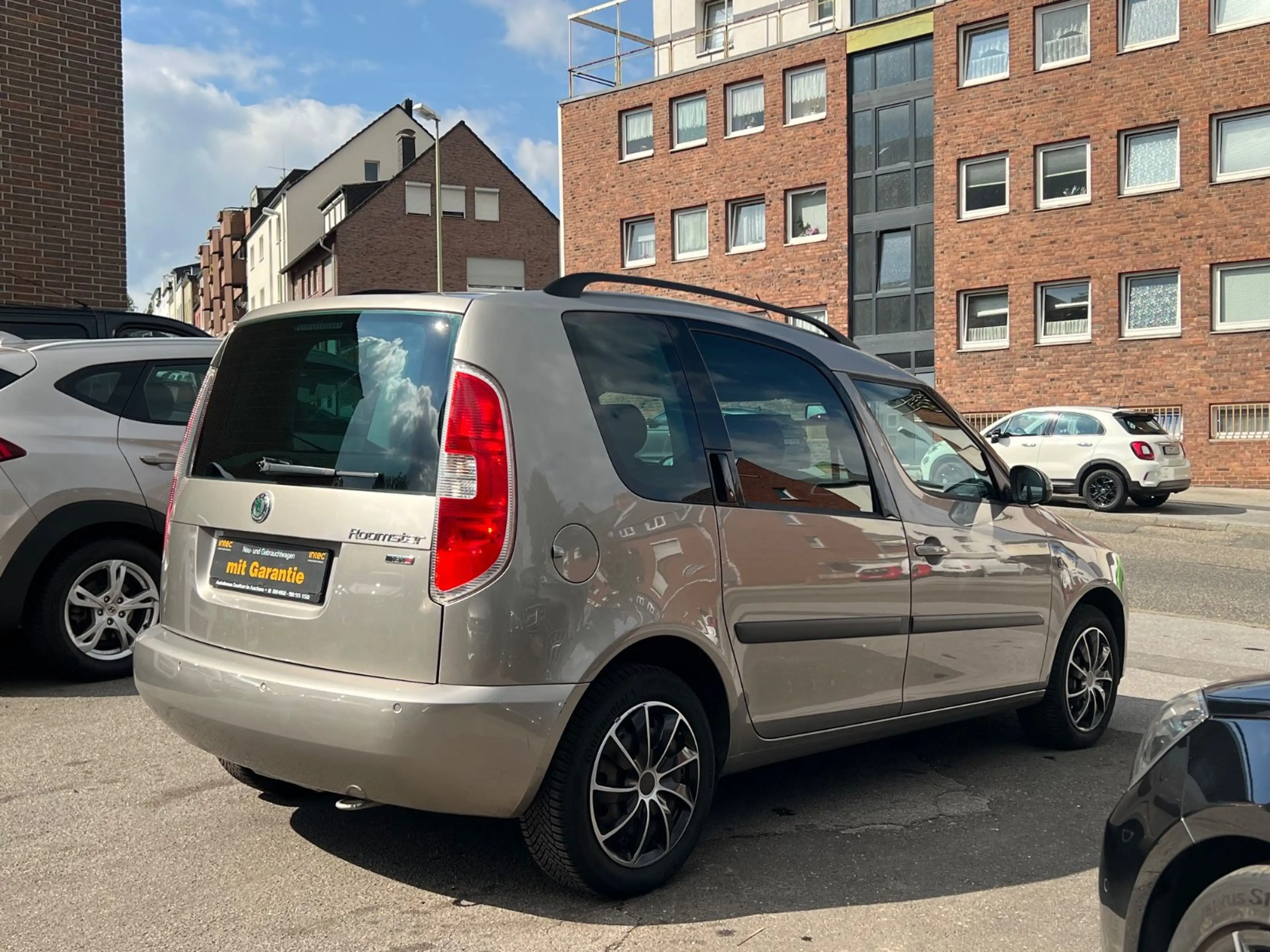Skoda Roomster Style Plus Edition*Automatik* — photo 7