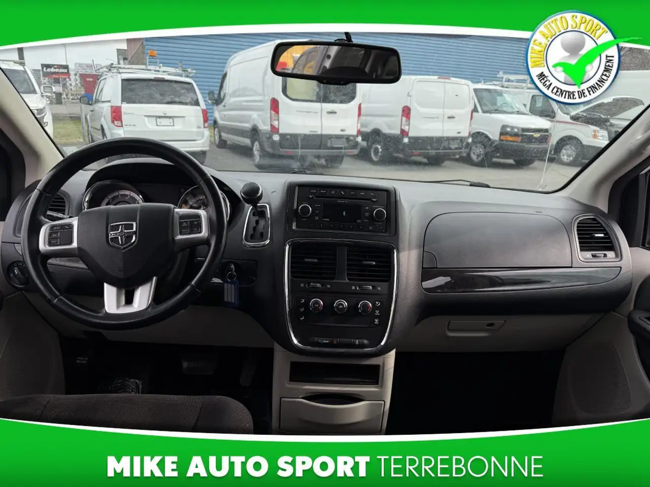 Dodge Grand Caravan fotografie Dodge Grand Caravan